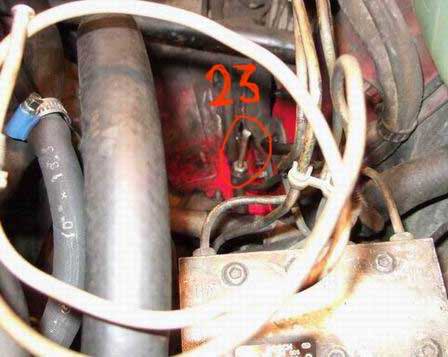 Замена гидроусиления тормозов на вакуумное на Audi S4 2.2 AAN